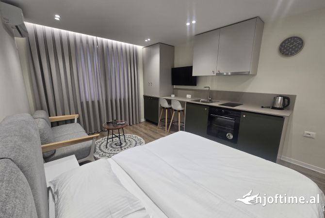 Shtepi ne shitje Apartament ne Tirane, 2+1, Mobilimi E mobiluar, Pagesa 184,000  Euro.