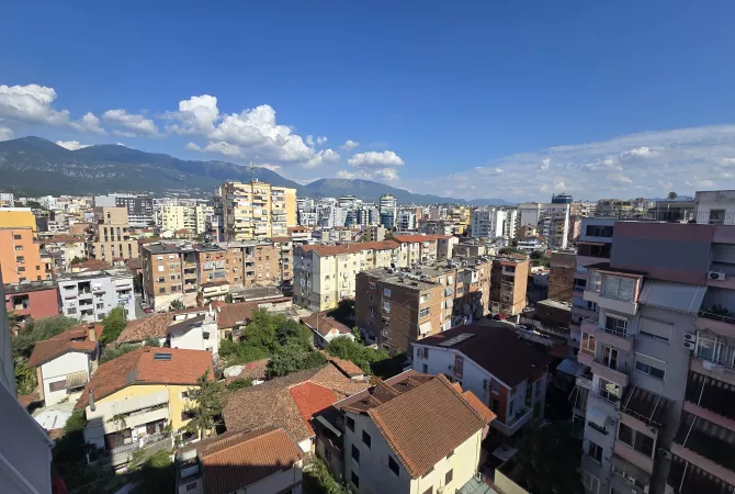 Shtepi me qera Apartament ne Tirane, 2+1, Mobilimi E mobiluar, Pagesa 650  Euro.