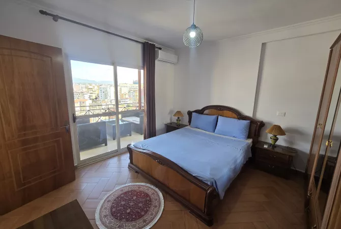 Shtepi me qera Apartament ne Tirane, 2+1, Mobilimi E mobiluar, Pagesa 650  Euro.