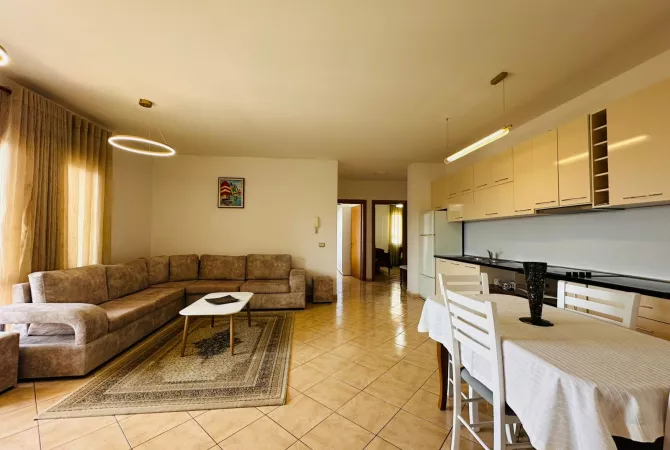 Shtepi me qera 2+1 ne Tirane - 600 Euro