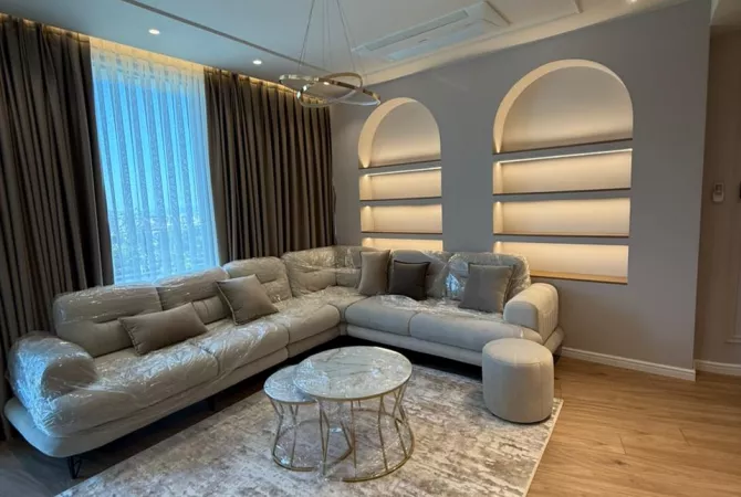 Shtepi me qera 2+1 ne Tirane - 2,300 Euro