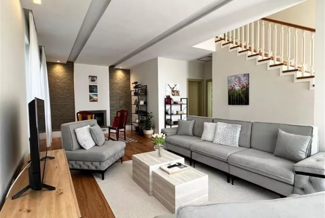 Shtepi me qera 2+1 ne Tirane - 1,600 Euro