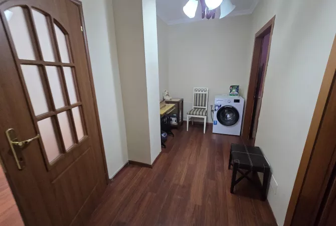 Shtepi me qera Apartament ne Tirane, 2+1, Mobilimi E mobiluar, Pagesa 700  Euro.