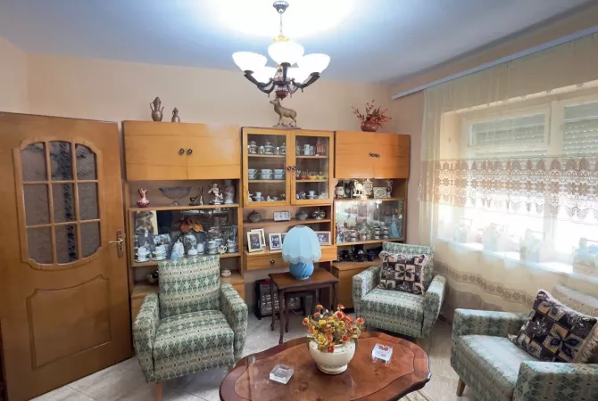 Shtepi me qera 1+1 ne Tirane - 500 Euro