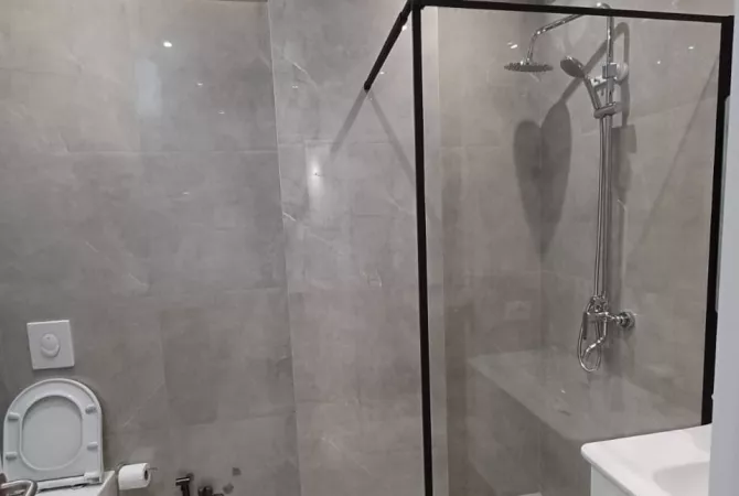 Shtepi me qera Apartament ne Tirane, 1+1, Mobilimi E mobiluar, Pagesa 500  Euro.