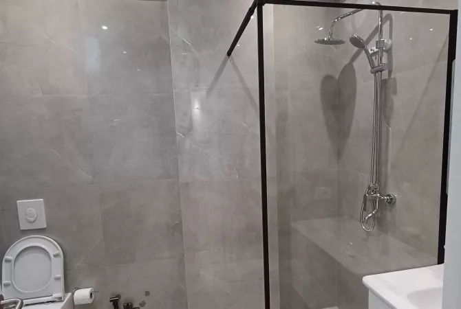 Shtepi me qera Apartament ne Tirane, 1+1, Mobilimi E mobiluar, Pagesa 500  Euro.