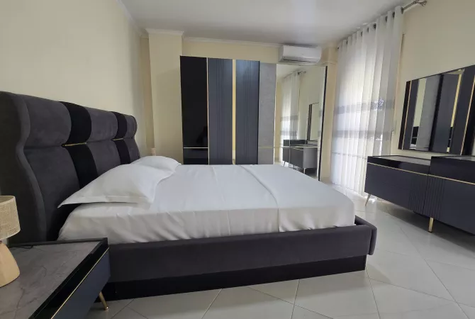 Shtepi me qera Apartament ne Tirane, 2+1, Mobilimi E mobiluar, Pagesa 850  Euro.