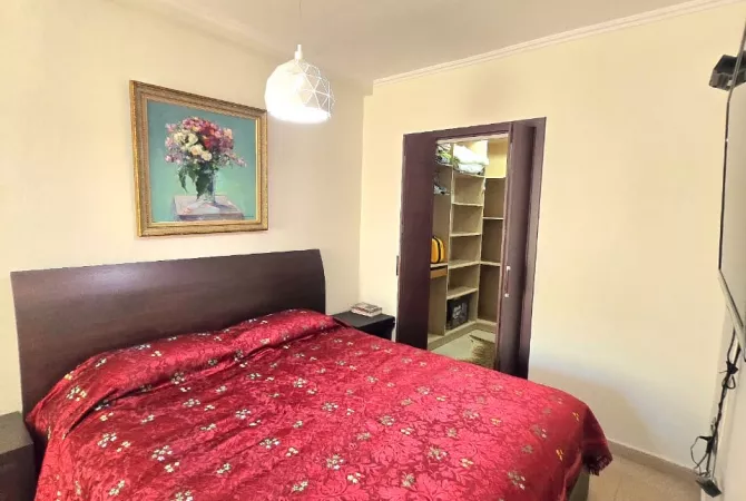 Shtepi me qera Apartament ne Tirane, 1+1, Mobilimi E mobiluar, Pagesa 600  Euro.