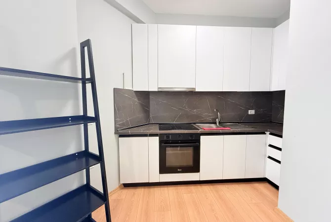 Shtepi me qera Apartament ne Tirane, 2+1, Mobilimi E mobiluar, Pagesa 600  Euro.