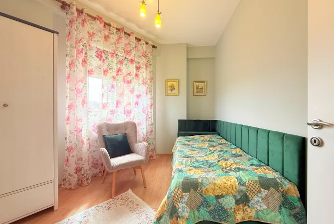 Shtepi me qera Apartament ne Tirane, 2+1, Mobilimi E mobiluar, Pagesa 600  Euro.