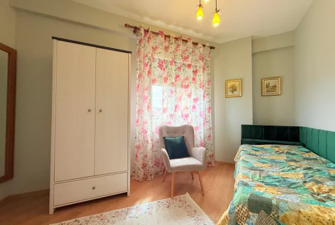 Shtepi me qera Apartament ne Tirane, 2+1, Mobilimi E mobiluar, Pagesa 600  Euro.