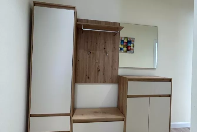 Shtepi me qera Apartament ne Tirane, 2+1, Mobilimi E mobiluar, Pagesa 1,200  Euro.