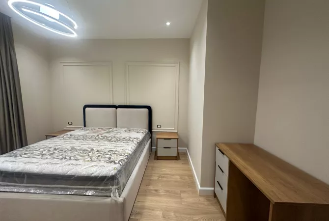 Shtepi me qera Apartament ne Tirane, 3+1, Mobilimi E mobiluar, Pagesa 1,200  Euro.