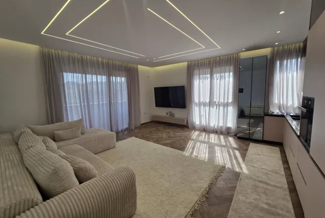 House for Sale 2+1 in Tirana - 285,000 Euro