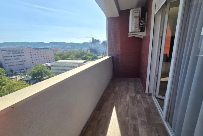 Shtepi ne shitje Apartament ne Tirane, 2+1, Mobilimi E mobiluar, Pagesa 285,000  Euro.