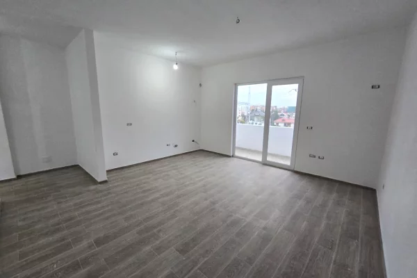 Apartment for sale in Tirana 1+1, Emty