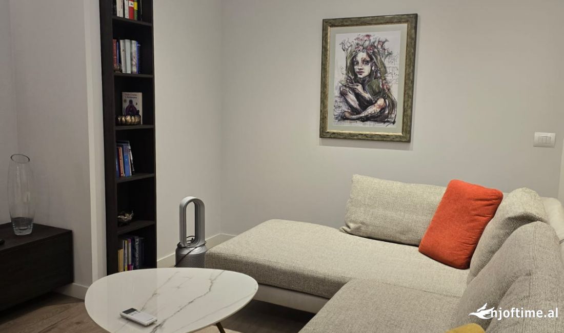 Shtepi me qera Apartament ne Tirane, 2+1, Mobilimi E mobiluar, Pagesa 1,200  Euro.