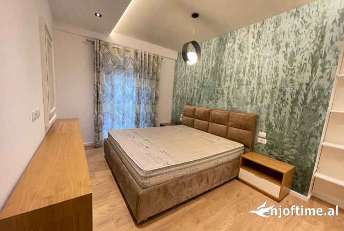 Shtepi me qera Apartament ne Tirane, 1+1, Mobilimi E mobiluar, Pagesa 750  Euro.