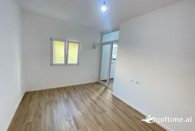 Shtepi ne shitje 1+1 ne Tirane - 120,000 Euro