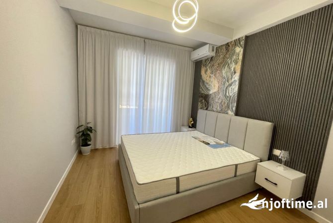Shtepi ne shitje Apartament ne Tirane, 1+1, Mobilimi E mobiluar, Pagesa 109,000  Euro.