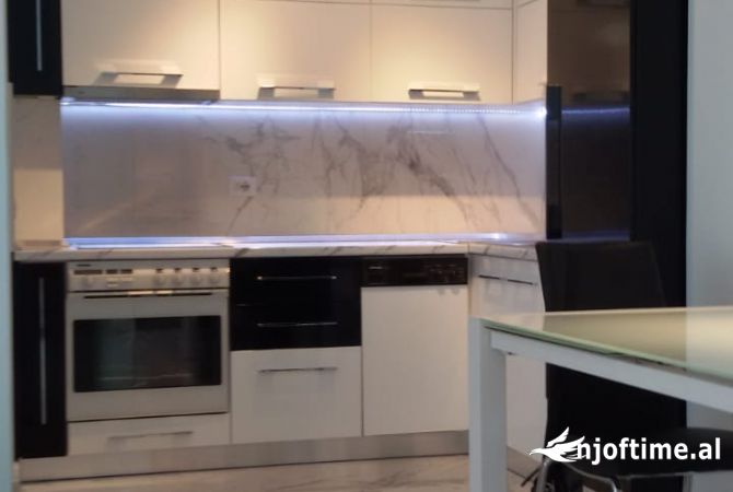 Shtepi me qera 1+1 ne Tirane - 600 Euro