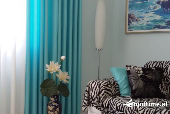 Shtepi me qera Apartament ne Tirane, 1+1, Mobilimi E mobiluar, Pagesa 600  Euro.