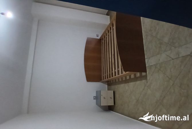 Shtepi me qera 2+1 ne Tirane - 500 Euro