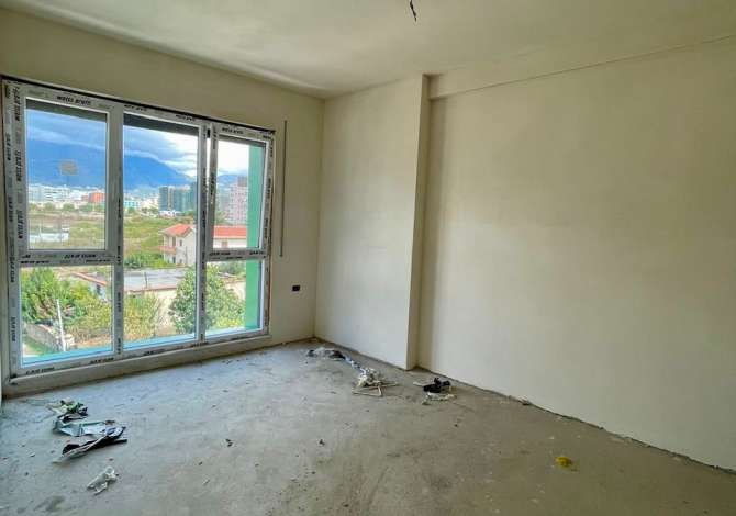 Shtepi ne shitje 2+1 ne Tirane - 180,000 Euro