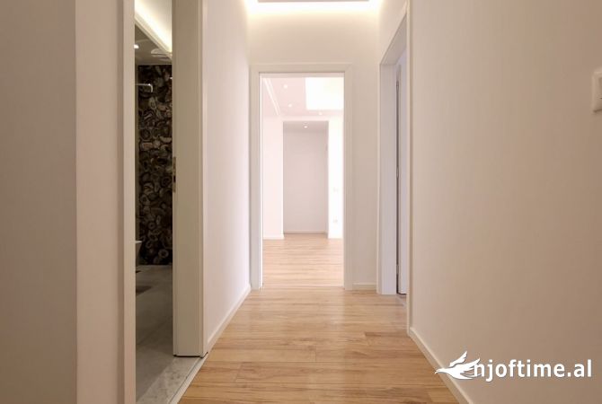 Shtepi ne shitje 2+1 ne Tirane - 210,000 Euro