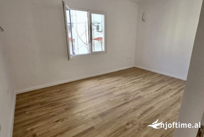 Shtepi ne shitje 2+1 ne Tirane - 129,000 Euro
