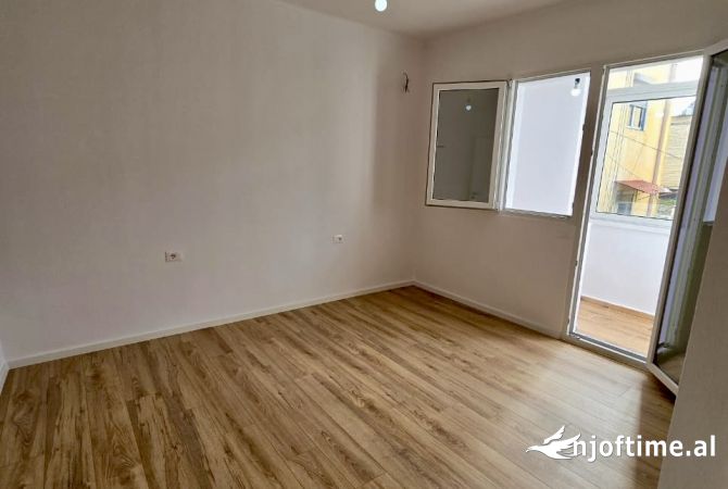 Shtepi ne shitje 2+1 ne Tirane - 129,000 Euro