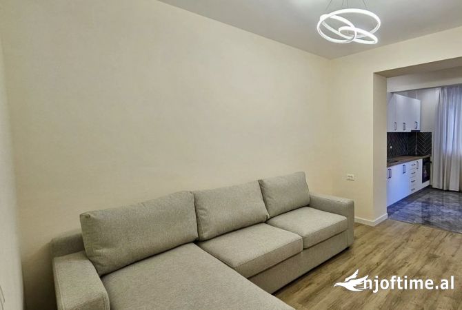 Shtepi ne shitje 2+1 ne Tirane - 145,000 Euro