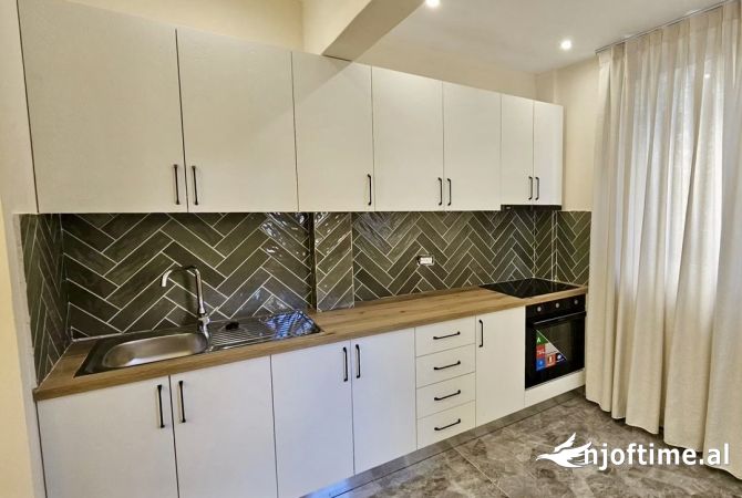 Shtepi ne shitje 2+1 ne Tirane - 145,000 Euro