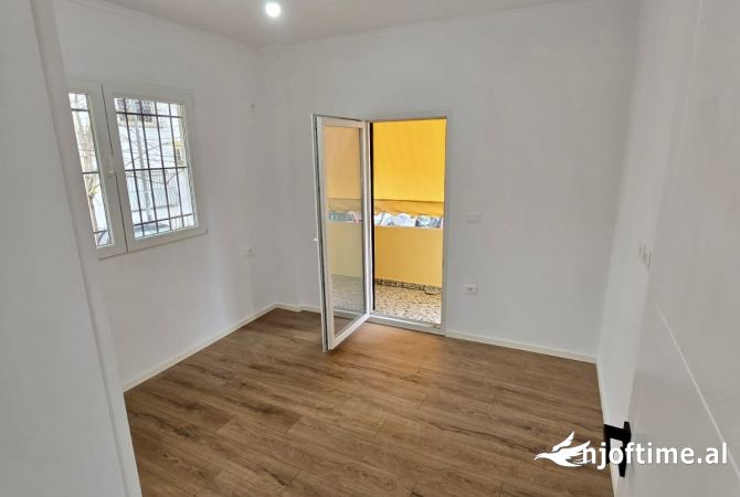 Shtepi ne shitje 2+1 ne Tirane - 120,000 Euro