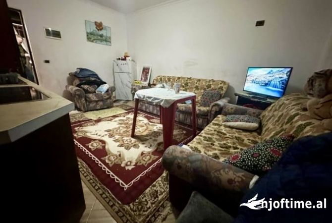 Shtepi ne shitje 3+1 ne Tirane - 90,000 Euro