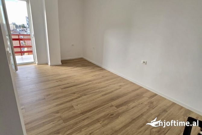 Shtepi ne shitje 2+1 ne Tirane - 132,000 Euro