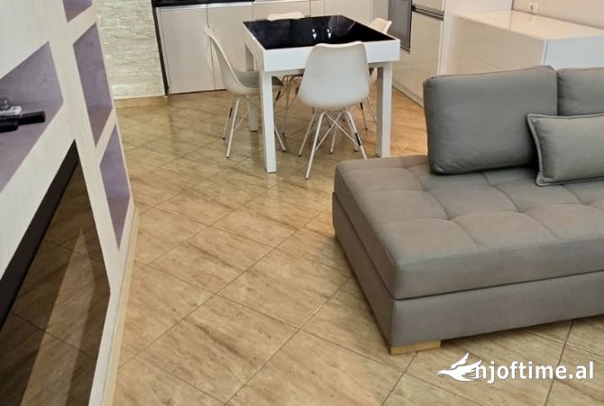 Shtepi ne shitje 1+1 ne Tirane - 135,000 Euro