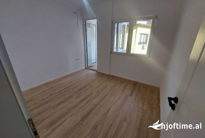Shtepi ne shitje 1+1 ne Tirane - 123,000 Euro