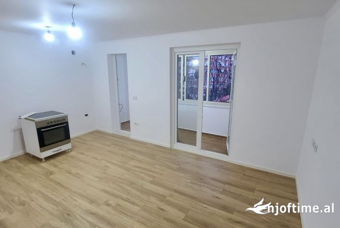 Shtepi ne shitje 1+1 ne Tirane - 120,000 Euro