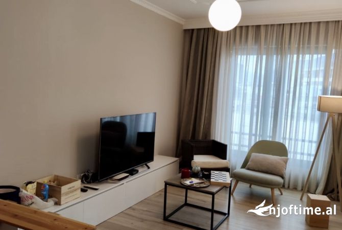 Shtepi ne shitje 2+1 ne Tirane - 290,000 Euro