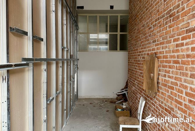 Ambient biznesi ne shitje 1+1 ne Tirane - 70,000 Euro