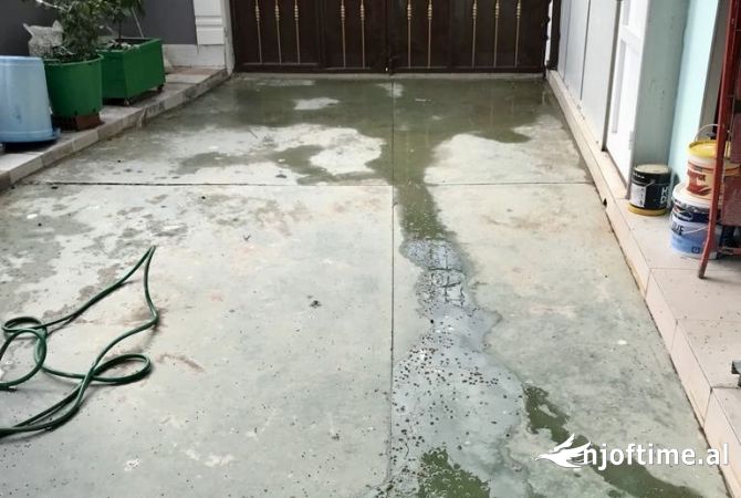 Shtepi ne shitje Shtepi Private ne Tirane, 2+1, Mobilimi E mobiluar, Pagesa 155,000  Euro.