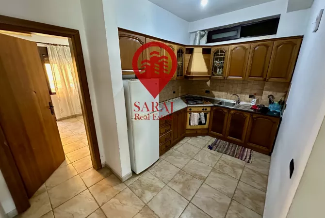 Shtepi me qera 3+1 ne Tirane - 750 Euro
