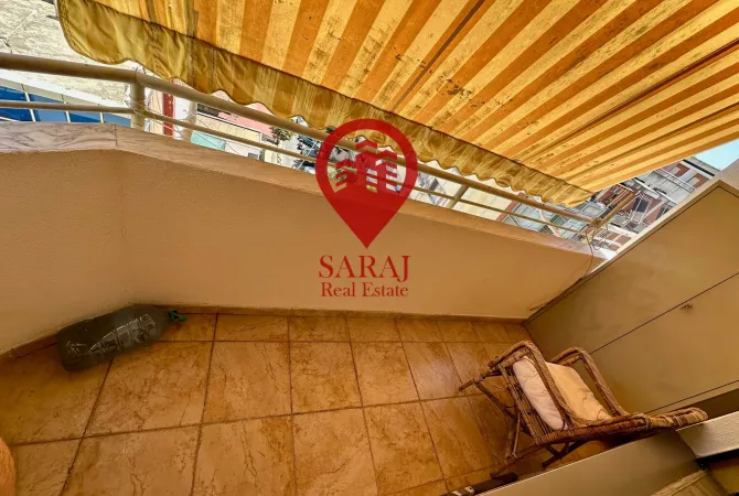 Shtepi me qera Apartament ne Tirane, 3+1, Mobilimi E mobiluar, Pagesa 750  Euro.