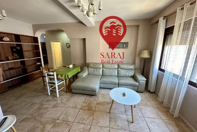 Shtepi me qera Apartament ne Tirane, 3+1, Mobilimi E mobiluar, Pagesa 750  Euro.