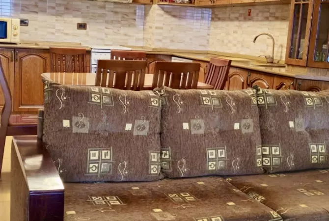 Shtepi ne shitje 2+1 ne Tirane - 130,000 Euro