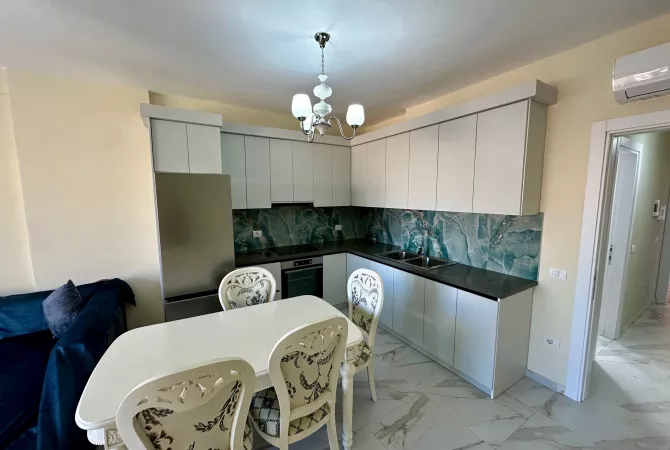 Shtepi me qera Apartament ne Tirane, 1+1, Mobilimi E mobiluar, Pagesa 700  Euro.