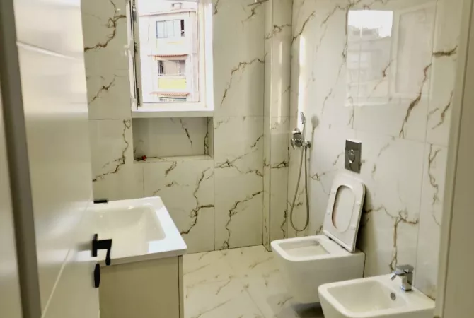 Shtepi ne shitje 2+1 ne Tirane - 155,000 Euro