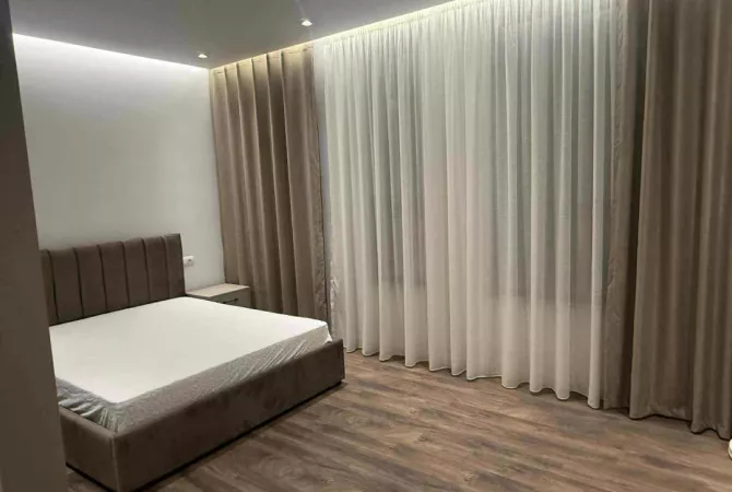 Shtepi me qera Apartament ne Tirane, 2+1, Mobilimi E mobiluar, Pagesa 750  Euro.