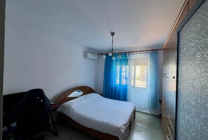 Shtepi ne shitje Apartament ne Tirane, 1+1, Mobilimi Bosh, pa mobiluar, Pagesa 103,000  Euro.